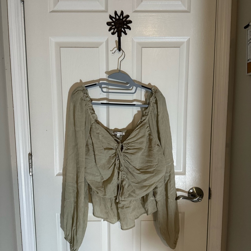 Celebrity Pink Green Ruched Long-Sleeve Peasant Blouse